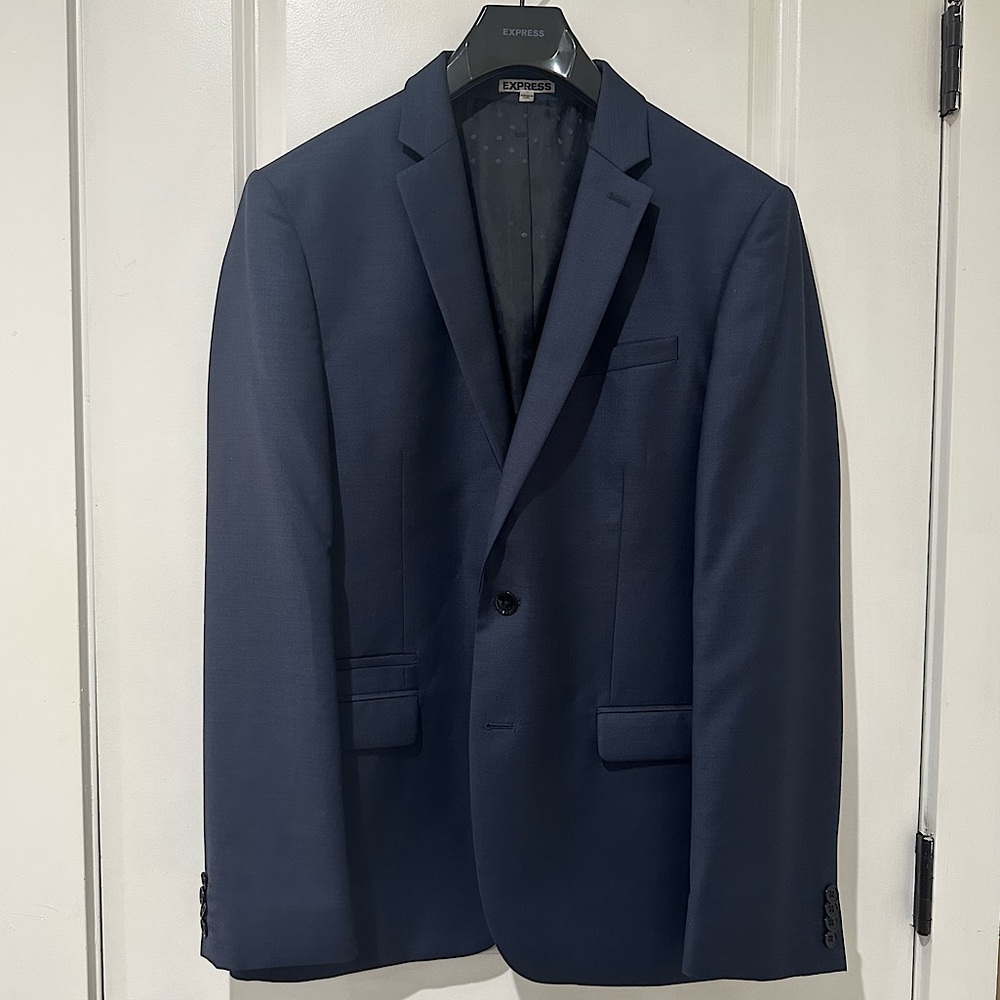 Express Men’s 40R/M Fitted Navy Blazer